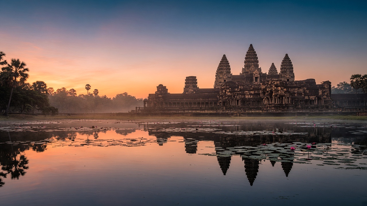 Angkor Wat at sunrise, Siem Reap, Cambodia
